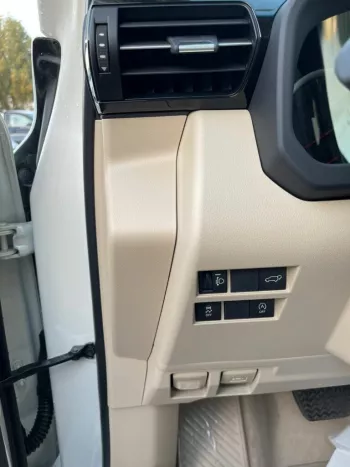 TOYOTA LAND CRUISER 3.3L GXR TWIN TURBO DIESEL 2022