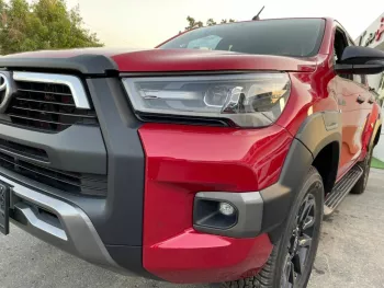TOYOTA HILUX ADVENTURE 4.0L FULL OPTION AUTOMATIC PETROL 2021