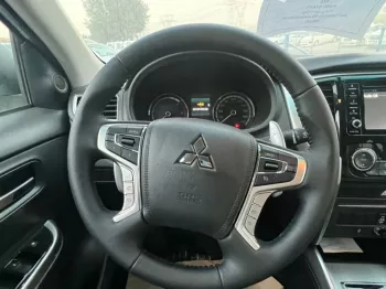 MITSUBISHI L200 SPORTERO 2.4L DOUBLE CABIN FULL OPTION AUTOMATIC DIESEL 2022