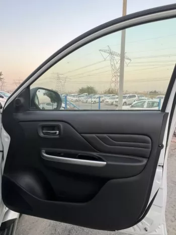 MITSUBISHI L200 SPORTERO 2.4L DOUBLE CABIN FULL OPTION AUTOMATIC DIESEL 2022