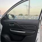 MITSUBISHI L200 SPORTERO 2.4L DOUBLE CABIN FULL OPTION AUTOMATIC DIESEL 2022 - Thumbnail 14