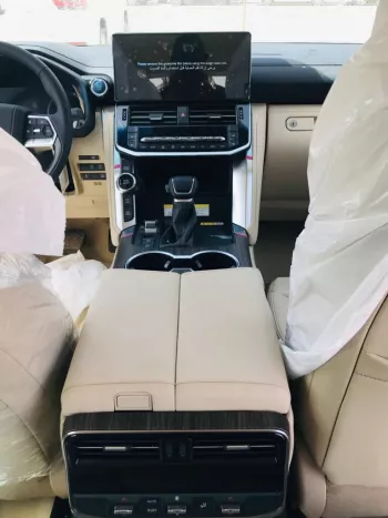 TOYOTA LAND CRUISER 3.3L TWIN TURBO VX DIESEL 2022