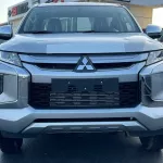 MITSUBISHI L200 2.4L DOUBLE CABIN FULL OPTION MANUAL TRANSMISSION DIESEL 2022 - Thumbnail 3