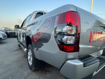 MITSUBISHI L200 2.4L DOUBLE CABIN FULL OPTION MANUAL TRANSMISSION DIESEL 2022