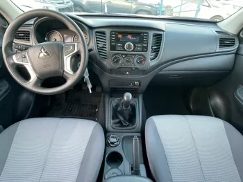 MITSUBISHI L200 2.4L DOUBLE CABIN FULL OPTION MANUAL TRANSMISSION DIESEL 2022