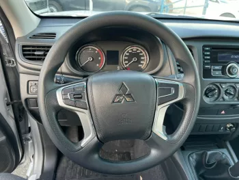 MITSUBISHI L200 2.4L DOUBLE CABIN FULL OPTION MANUAL TRANSMISSION DIESEL 2022