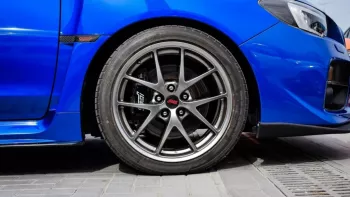 Subaru sti wrx 2015 64000 k m