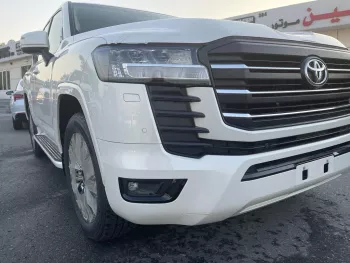 Toyota Land Cruiser GXR L300 3.5l Twin Turbo 2022