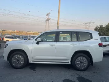 Toyota Land Cruiser GXR L300 3.5l Twin Turbo 2022