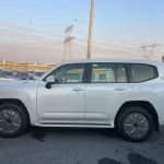 Toyota Land Cruiser GXR L300 3.5l Twin Turbo 2022 - Thumbnail 5