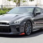 Nissan GTR 2016 88000 k. M kit 17 Gcc - Thumbnail 1