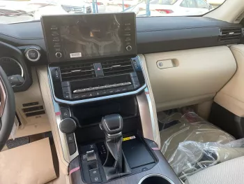 Toyota Land Cruiser GXR L300 3.5l Twin Turbo 2022