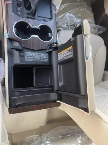 Toyota Land Cruiser GXR L300 3.5l Twin Turbo 2022