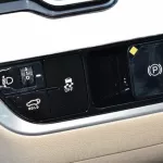KIA SPORTAGE (LEATHER SEATS FULL OPTION) 2023 EXPORT ONLY - Thumbnail 16