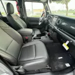 Jeep Wrangler Rubicon 2022 GCC Specs - Thumbnail 17