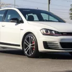Volkswagen Golf gti 2017 83000KM - Thumbnail 2