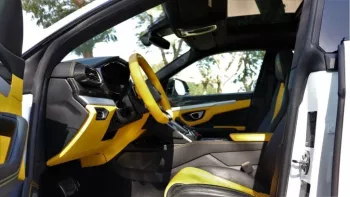 LAMBORGHINI URUS 2020 GCC SPECS WHITE COLOR