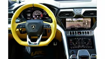 LAMBORGHINI URUS 2020 GCC SPECS WHITE COLOR