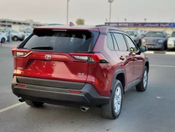 TOYOTA RAV4 XLE FULL OPTIONS 2019
