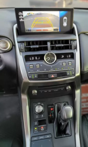 Luxes NX 200 V4 2.0L 2021