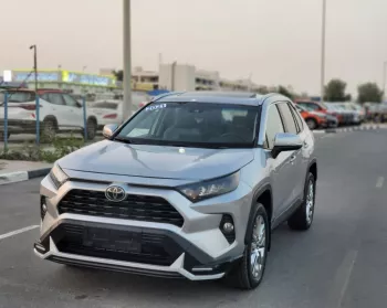 TOYOTA RAV4 XLE FULL OPTION 2021 2.5 L