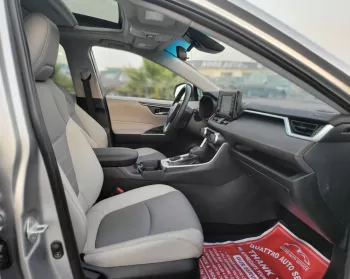 TOYOTA RAV4 XLE FULL OPTION 2021 2.5 L