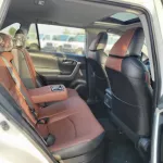 TOYOTA RAV4 XLE FULL Option 2.5 2021 - Thumbnail 7