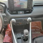 TOYOTA RAV4 XLE PREMIUM GREY 2021 - Thumbnail 10
