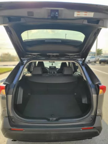 TOYOTA RAV4 XLE PREMIUM GREY 2021