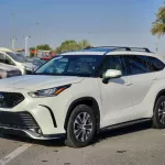 Toyota Highlander xle 2021 petrol 2.5l - Thumbnail 1