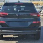 Hyundai Tucson black 2021 model 4 cylinder - Thumbnail 3