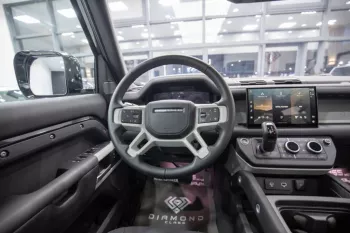 Land Rover Defender 110 X Dynamic HSE 2023