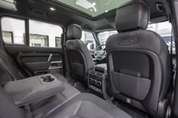 Land Rover Defender 110 X Dynamic HSE 2023