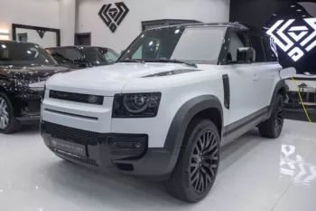 Land Rover Defender 110 HSE P400e 2022