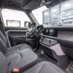 Land Rover Defender 110 HSE P400e 2022 - Thumbnail 13