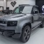 Land Rover Defender 110 X Dynamic SE P400e 6Seater 2023 - Thumbnail 3