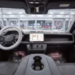 Land Rover Defender 110 X Dynamic SE P400e 6Seater 2023 - Thumbnail 10