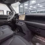 Land Rover Defender 110 X Dynamic SE P400e 6Seater 2023 - Thumbnail 11