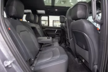 Land Rover Defender 110 X Dynamic SE P400e 6Seater 2023