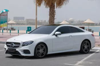 Mercedes E200 Coupe AMG 2020
