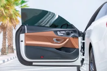Mercedes E200 Coupe AMG 2020