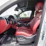 Porsche Cayenne S 2019 GCC - Thumbnail 8