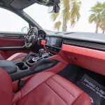 Porsche Cayenne S 2019 GCC - Thumbnail 12