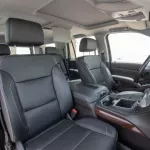 GMC Yukon SLT Full option 2019 GCC - Thumbnail 14