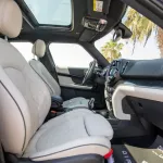 Mini Cooper Countryman S Panoramic Full Option 2020 GCC - Thumbnail 12