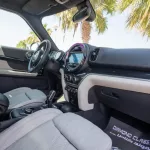 Mini Cooper Countryman S Panoramic Full Option 2020 GCC - Thumbnail 17