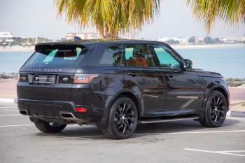 Range Rover Sport HSE Supercharger V6 2018 GCC 101,800 KM 259,000 AED Under Warranty