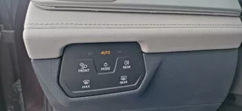 VOLKSWAGEN ID 6 PRO CROZZ ELECTRIC CAR 6 STR 2022MY