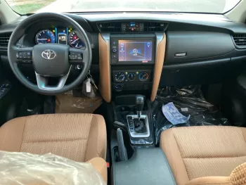 TOYOTA FORTUNER 2.4L 4x4 DIESEL 7 STR 2022MY EXPORT ONLY