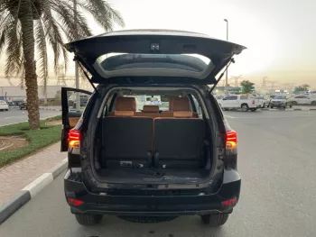 TOYOTA FORTUNER 2.4L 4x4 DIESEL 7 STR 2022MY EXPORT ONLY